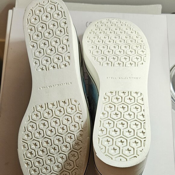 Stella McCartney Silver Loafer Style Shoes - Picture 9 of 9